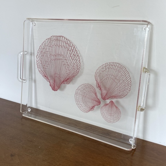 Vintage Lucite Acrylic Clam Scallop Shells Seashell Tray with Handles - Picture 7 of 7